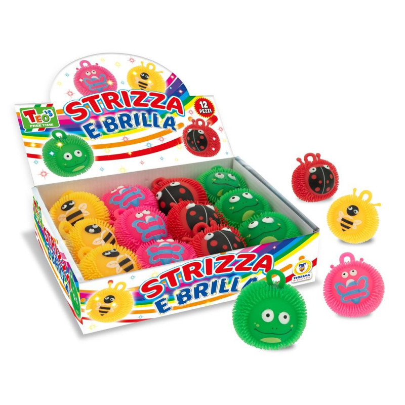 STRIZZA E BRILLA PALLA CON FIGURE CON LUCE